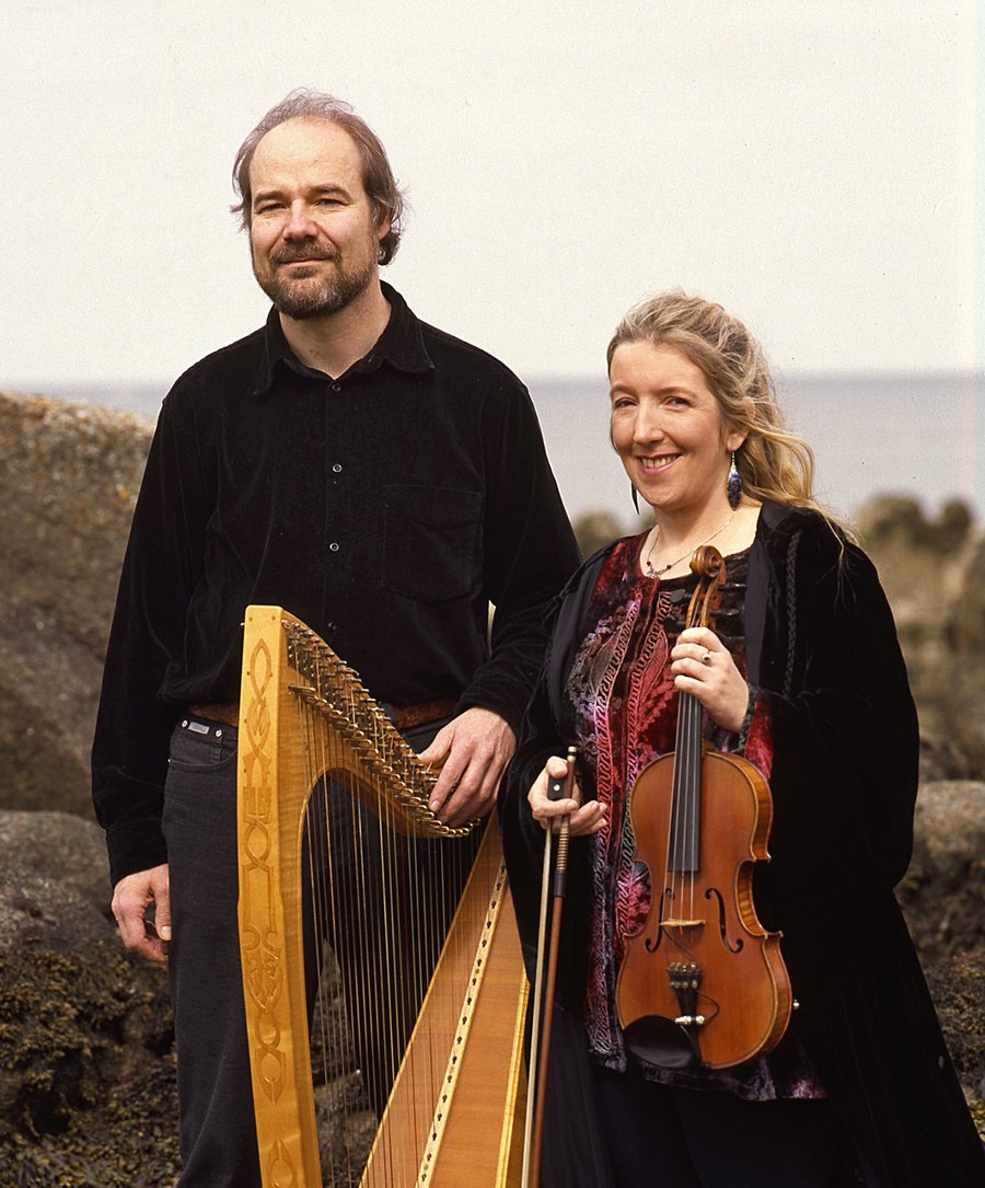 Die Geigerin Máire Breatnach und der Harfenist Thomas Loefke