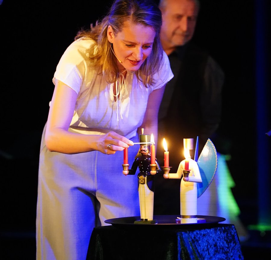 Friederike Maria Nölting bei einer Vorstellung in Rostock