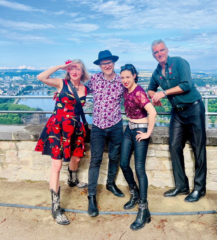 Die australische Band „The Beez“