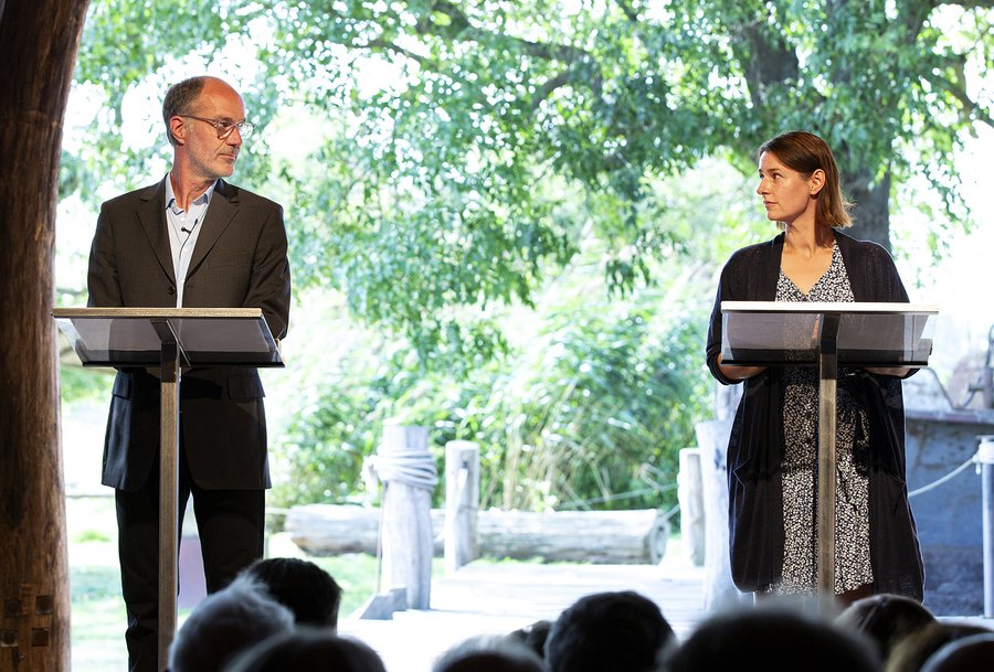 Holger Daemgen und Annett Renneberg in „Zwischen Welten“