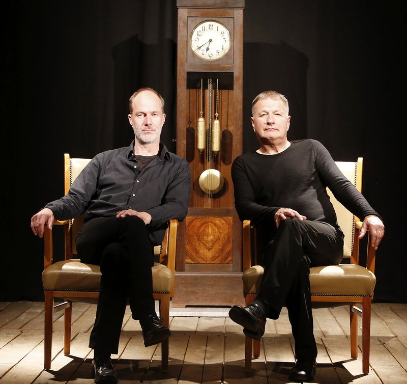 Thomas Rühmann und Holger Daemgen in „Böse Märchen“